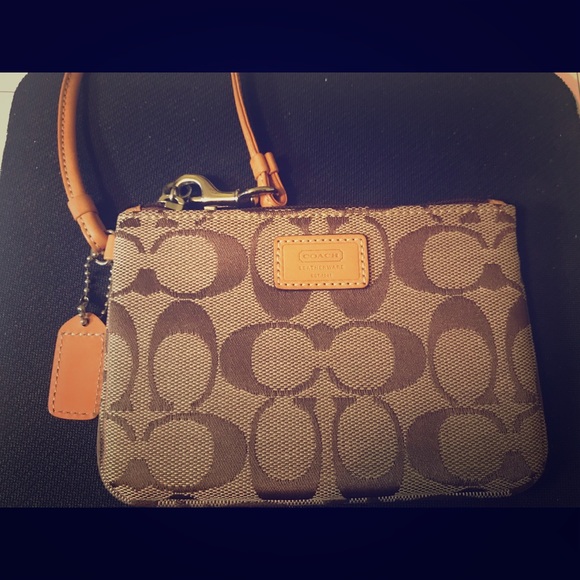 Coach Wristlet - Picture 1 of 2